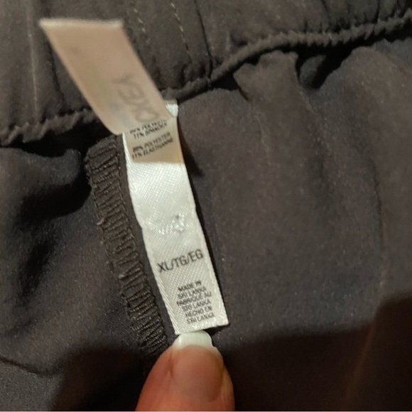 Jockey Athletic Golf Skort - Size XL Two Front Pockets - Shorts under skirt - Picture 8 of 9